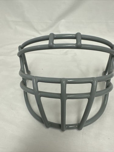 Xenith XRN-22 Adult football Facemask In Light Gray.