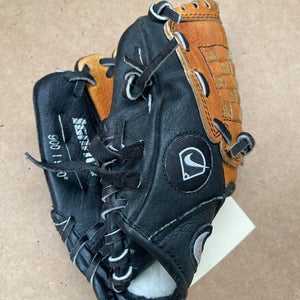 Used Nike Left Hand Throw Pitcher Baseball Glove 9"