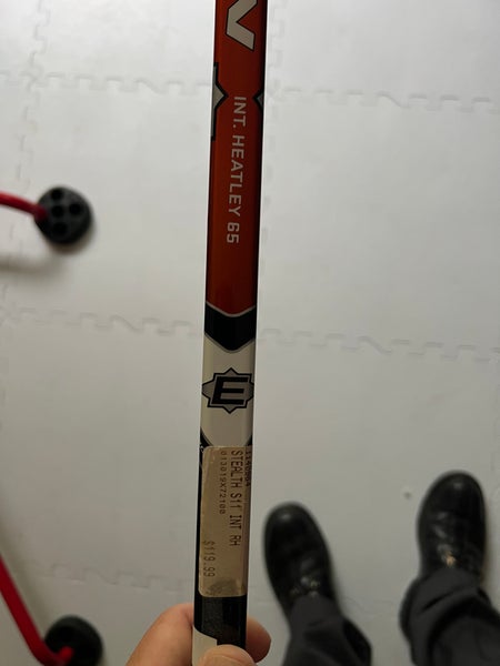 New ! Easton Synergy EQ40 65 HEATLEY RH Hockey Stick