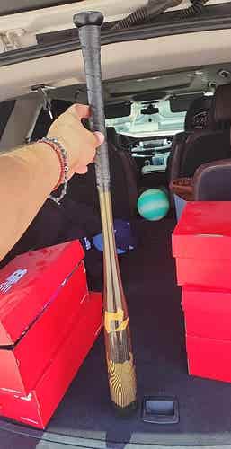 New BBCOR Certified 2023 DeMarini Alloy Voodoo One Bat (-3) 30 oz 33"