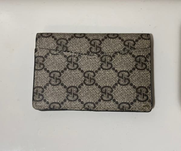 Used Gucci Wallet