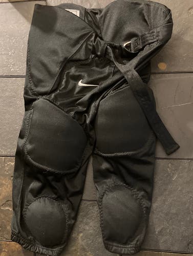 Nike Youth Integrated XL Black Football Pants