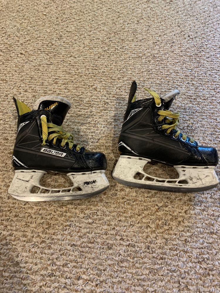 Used Bauer Regular Width Size 1 Supreme 150 Hockey Skates