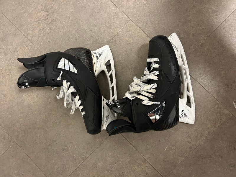 Used True Size 8.5 Pro Custom Hockey Skates