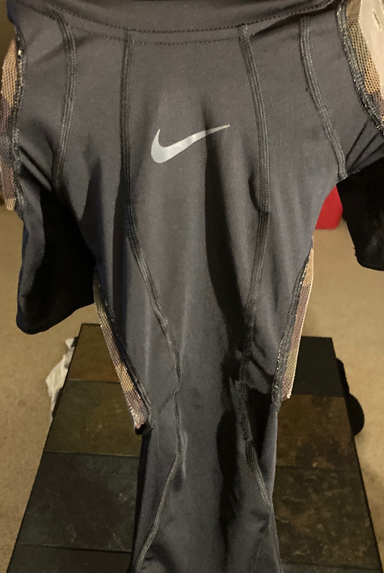 Nike Pro Hyperstrong 4-pad Shirt, Men's XXL — Mercer Island Thrift