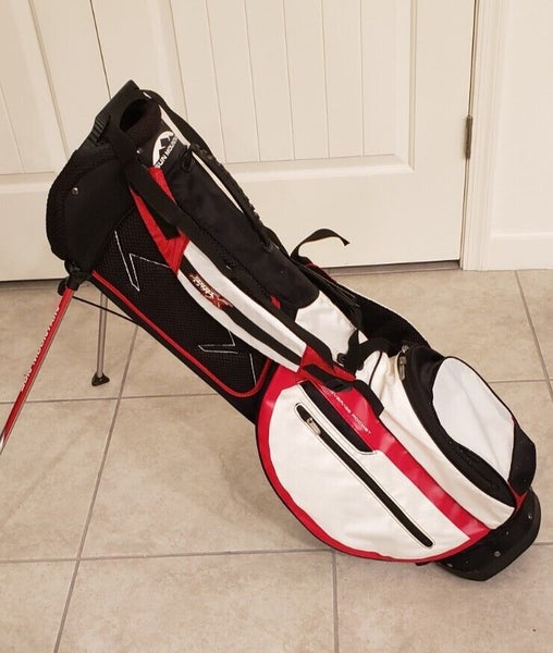 NWOT PERFECT GOLF CANADA 6 WAY STAND GOLF BAG BLACK RED WHITE