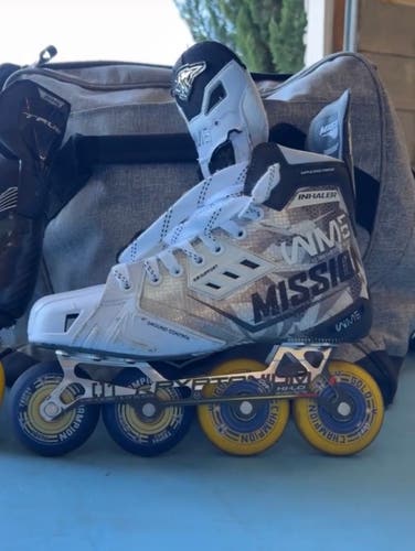 Champion Hockey Trophy And Gold Series Inline Hockey wheel Hi-low 76/80 set up