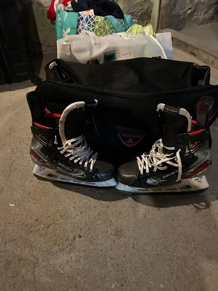 Used Bauer Regular Width Pro Stock Size 10.5 Vapor 2X Pro Hockey Skates