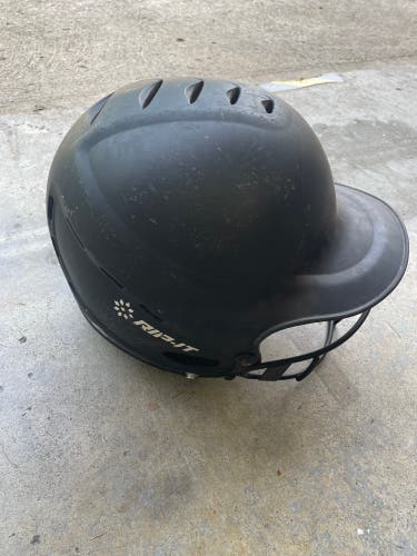 Used 6 7/8 Rip It Vision Pro Batting Helmet