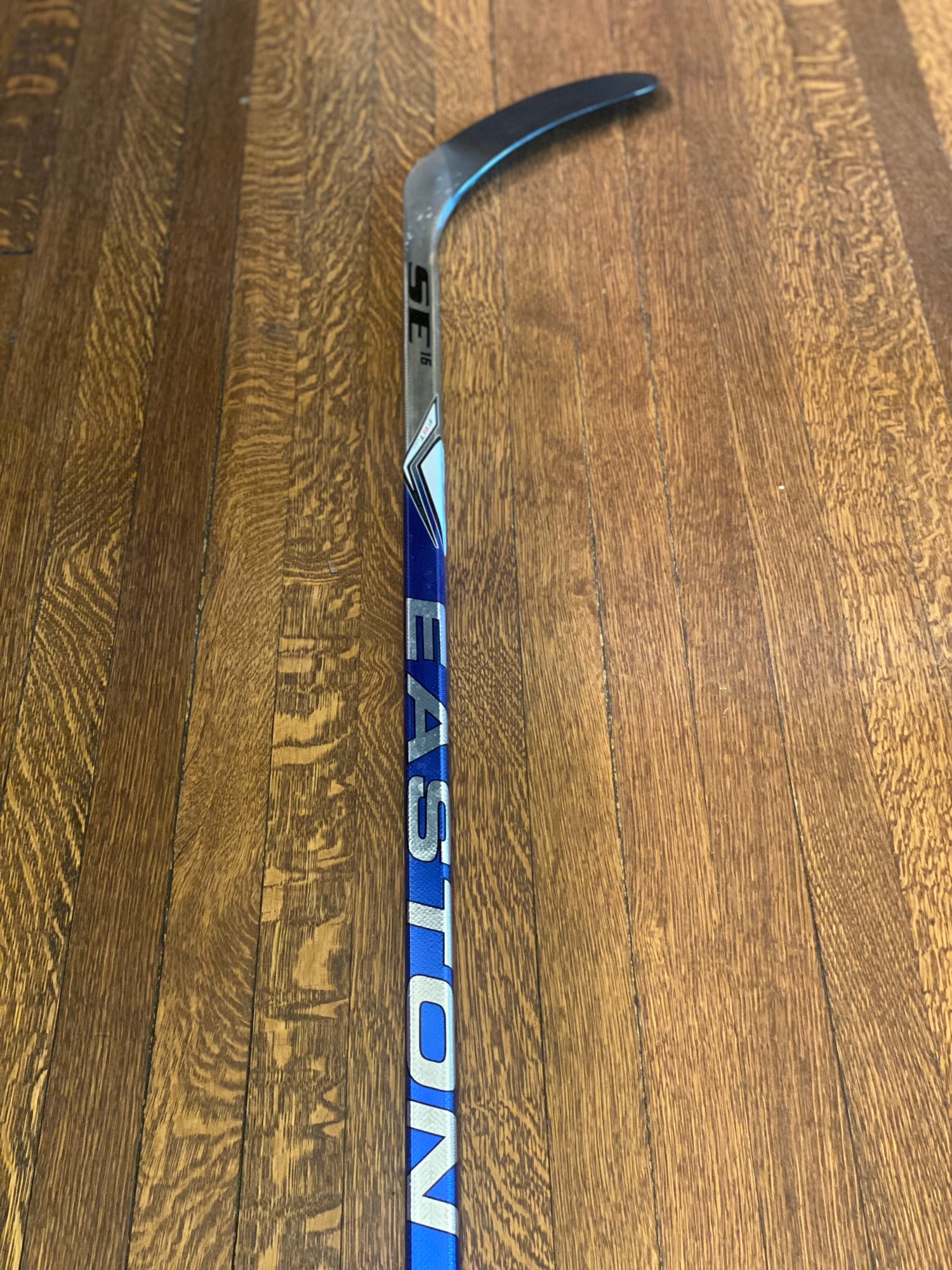 Easton Synergy SE16 Hockey Stick Review 