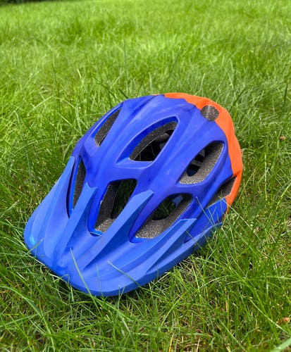 Men's Medium Bell Kid's Bike Helmet