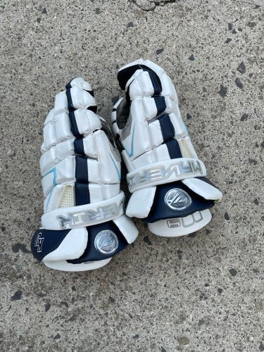 Maverick M4 Gloves