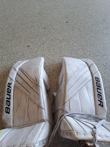Used 31" Bauer Vapor 3X Goalie Leg Pads