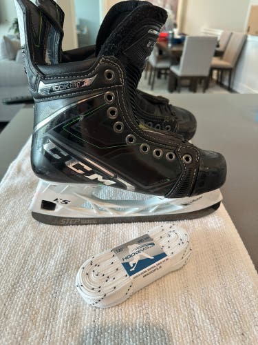 CCM Ribcor 100k Pro, Regular, 5.0