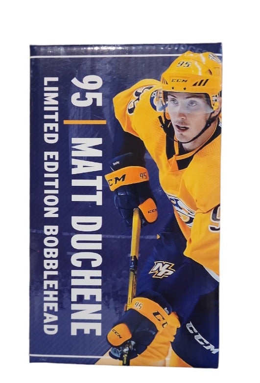 95 Matt Duchene Game Used Gloves - Nashville Predators - NHL Auctions