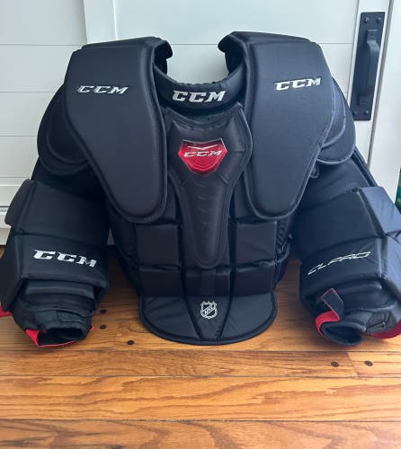 New Large CCM Pro Stock CL Pro Goalie Chest Protector