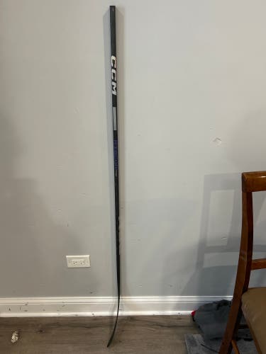 Intermediate Left Hand P28 RibCor Trigger 7 Pro Hockey Stick