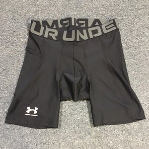 New Black Under Armour Compression Shorts W/ Side Pockets Large