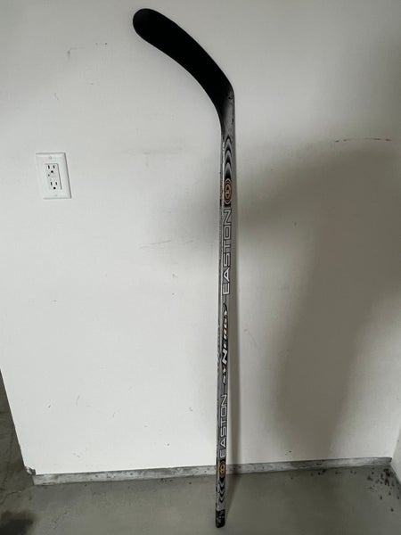 Easton Synergy ST Hockey Stick - Right - 60 Flex | SidelineSwap