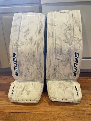 Intermediate Medium (31+) Used Bauer Supreme M5 Pro
