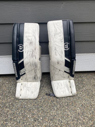 28" Warrior Ritual G5 Goalie Leg Pads