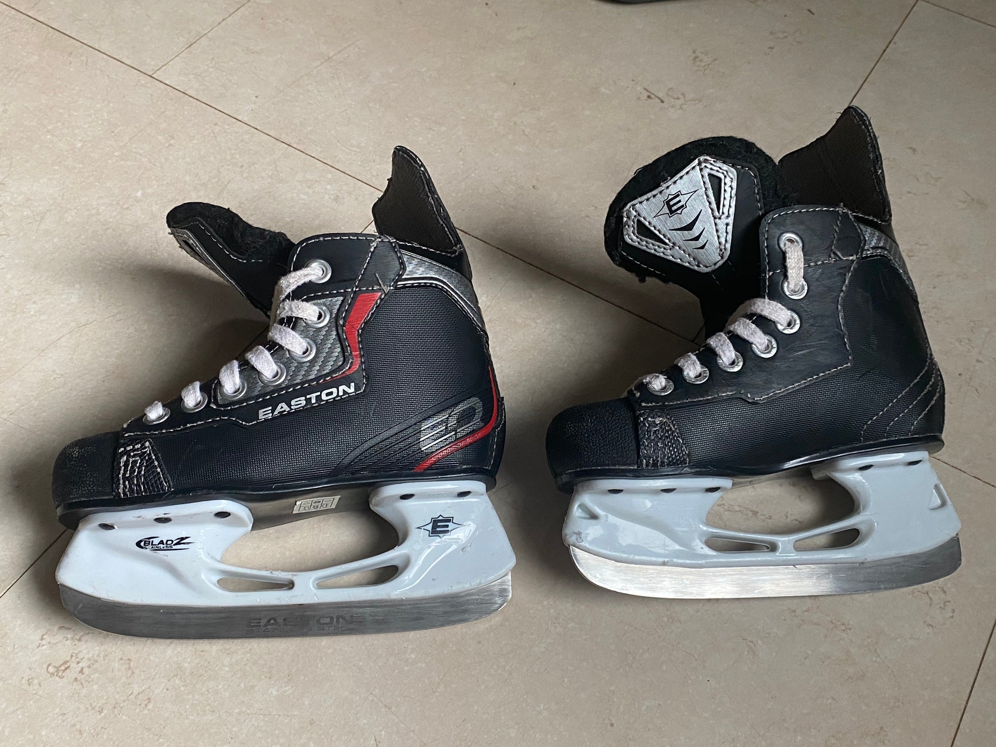 Used Hockey USA — Easton EQ Skates - Size 11