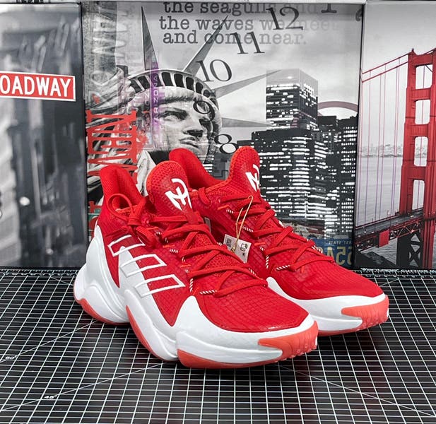Adidas Patrick Mahomes 1 Impact FLX White Red Mens Size 10.5  display picture 2