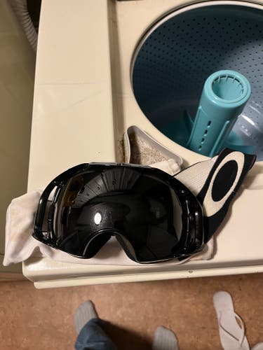 Used Oakley Airbrake Ski Goggles