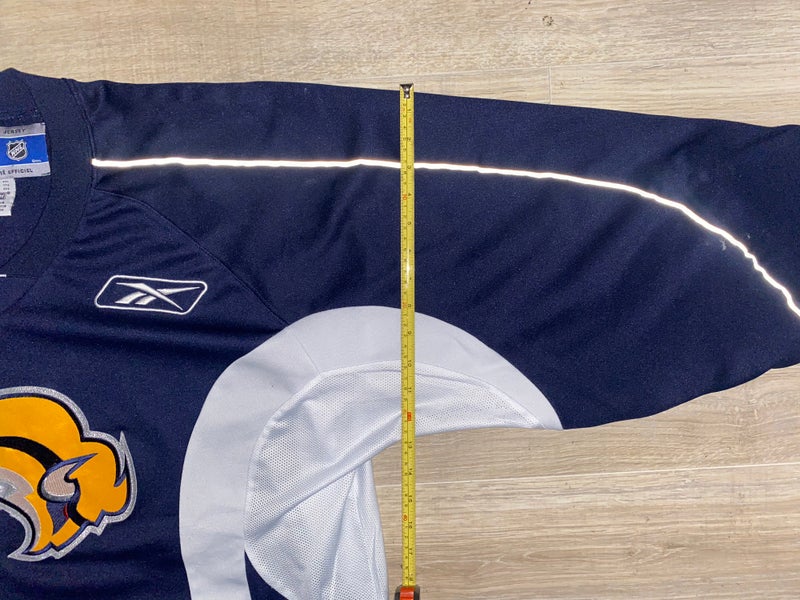 Buffalo Sabres Reebok XXL Practice Jersey with Socks