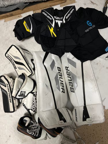 Bauer Supreme Goalie Leg Pads