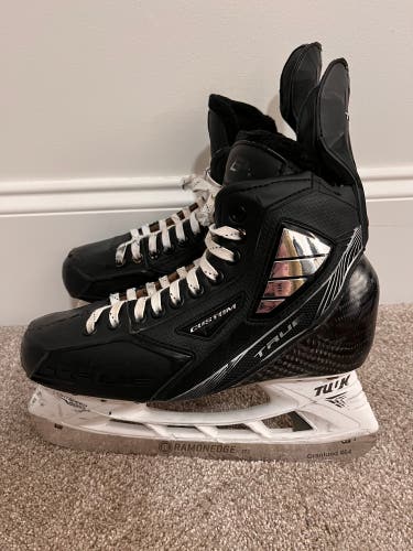 Used True Regular Width Pro Stock Size 8 Pro Custom Hockey Skates