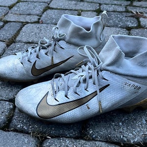 Nike Football Cleats (White & Gold)