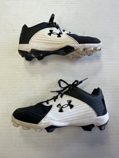 Youth Baseball & Softball Cleats.