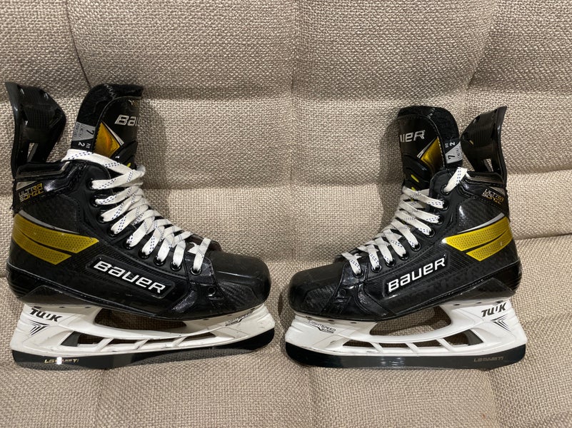 Bauer Supreme Ultrasonic Size 7 Regular Width Hockey Skates
