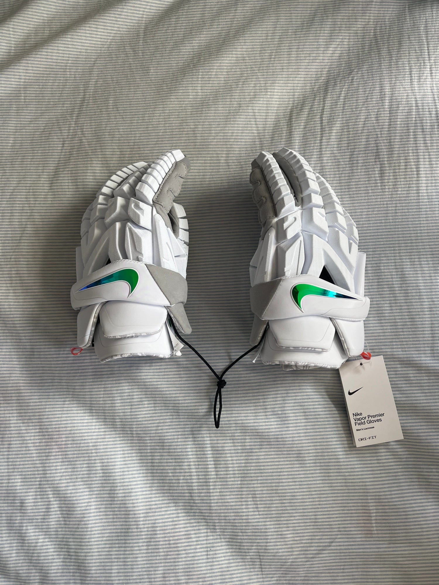 Nike Vapor Premier Men's Lacrosse Gloves.