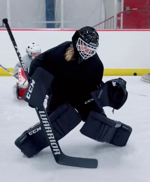 30" CCM Eflex 5.9 Goalie Leg Pads