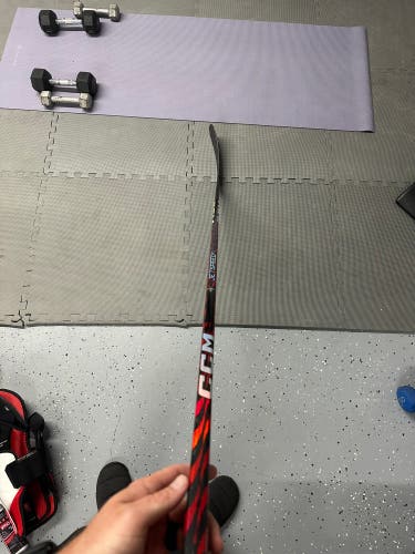 Senior Right Handed P29 Pro Stock JetSpeed FT5 Pro Hockey Stick