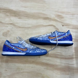 Adult Used  Me's 9.0 (W 10.0) Nike CR7 Shoes