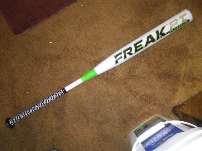 2017 Miken FREAK PLATINUM MAXLOAD Bat 26 oz 34" THE BALL FLYS OFF THE BAT