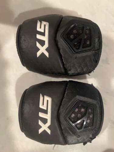 Used Medium STX Arm Pads