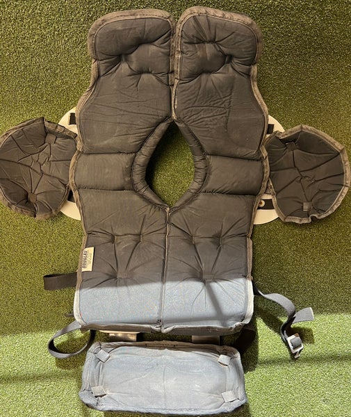 Youth XL Douglas Shoulder Pads (2393)