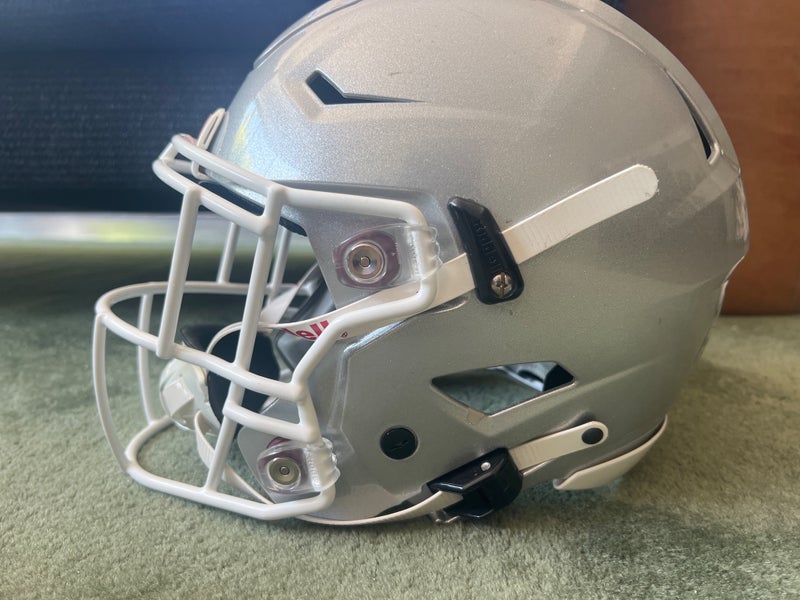 An Inside Look at the Riddell Axiom Helmet - Boardroom