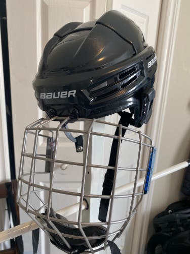 Bauer helmet large