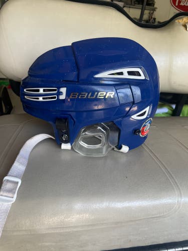 Used Medium Bauer Re-Akt 100 Helmet