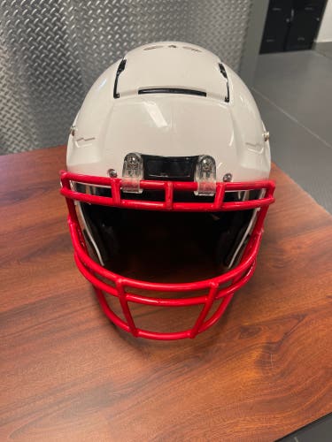 Used Schutt F7 Helmet Youth Large