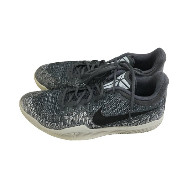 Used Nike Mamba Rage Senior 11 Basketball Shoes