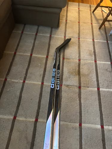 2 pack right handed nexus sync pro stock used
