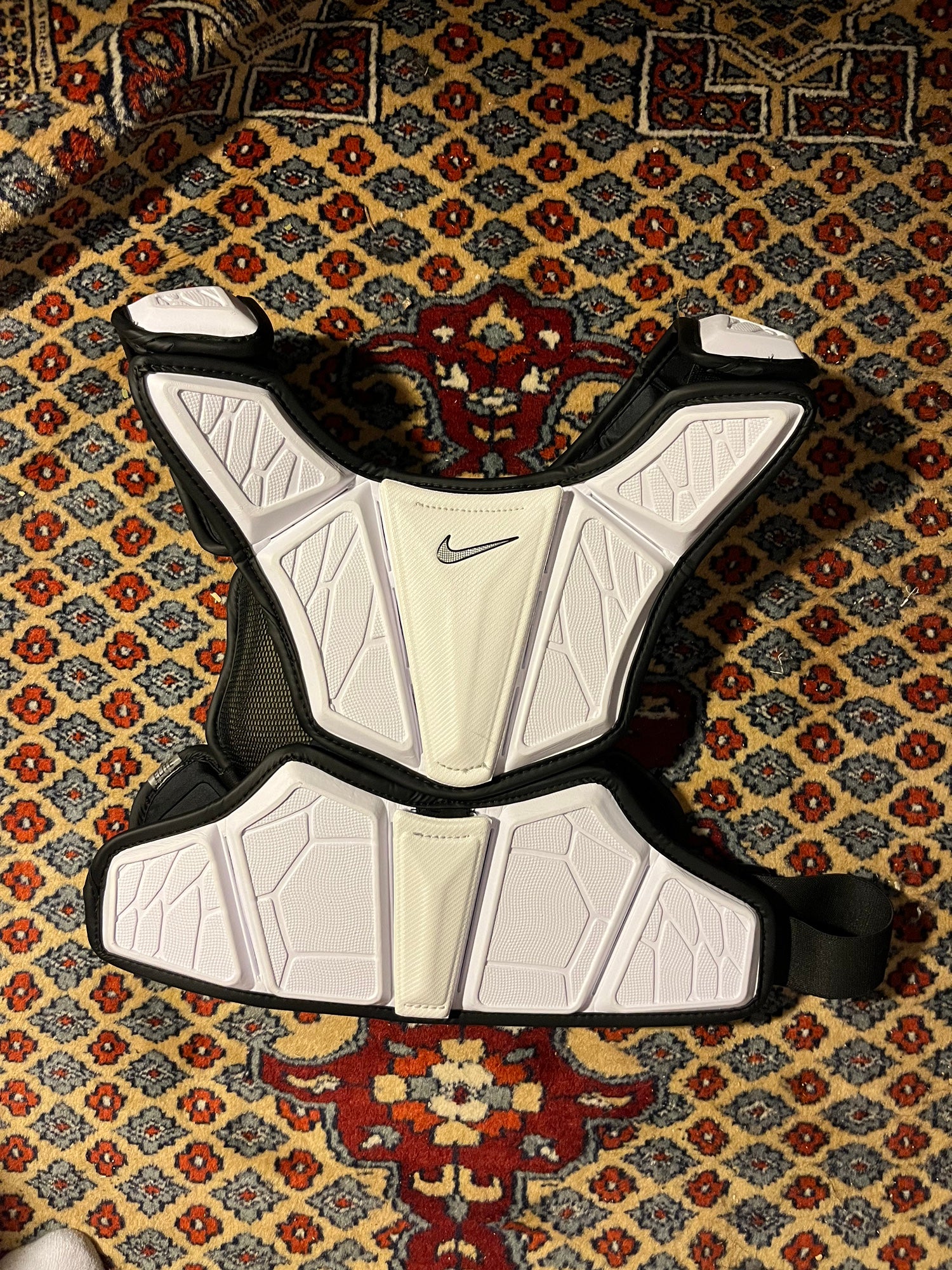 NIKE VAPOR ELITE SHOULDER PAD LINER TECH BITE⁣ ⁣ **These Shoulder