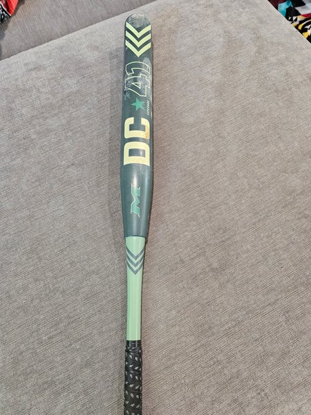 Used 2022 Miken Composite DC 41 Supermax Bat (-7) 27 oz 34"