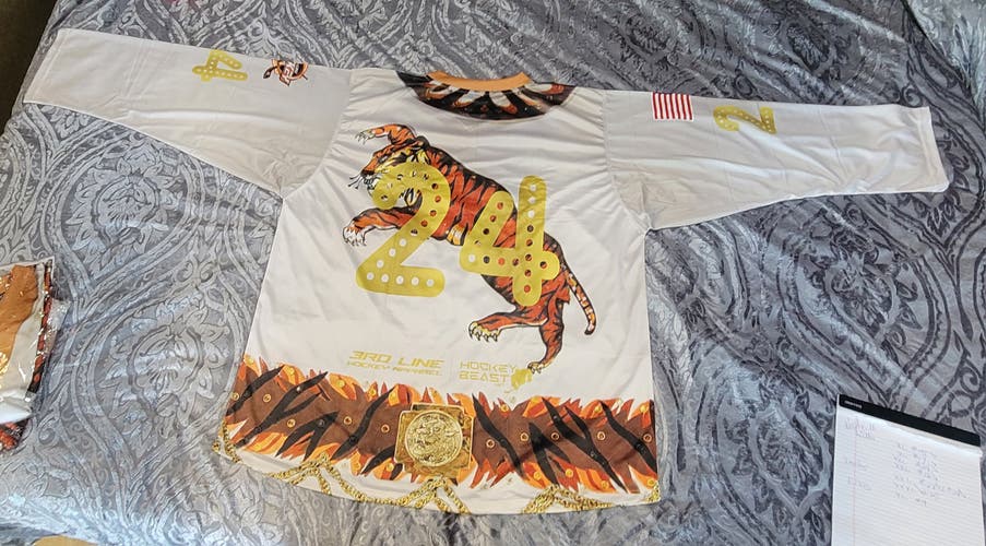NEW ELVIS PRESLEY TRIBUTE HOCKEY JERSEY XXL #24